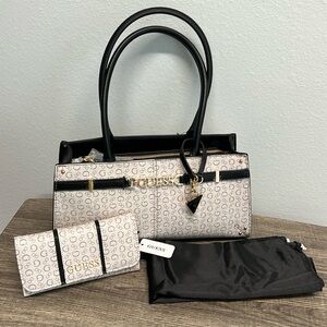 Guess | Classic Bag w/Iconic Logo Bag Charm, Matching Wallet & Dust Bag